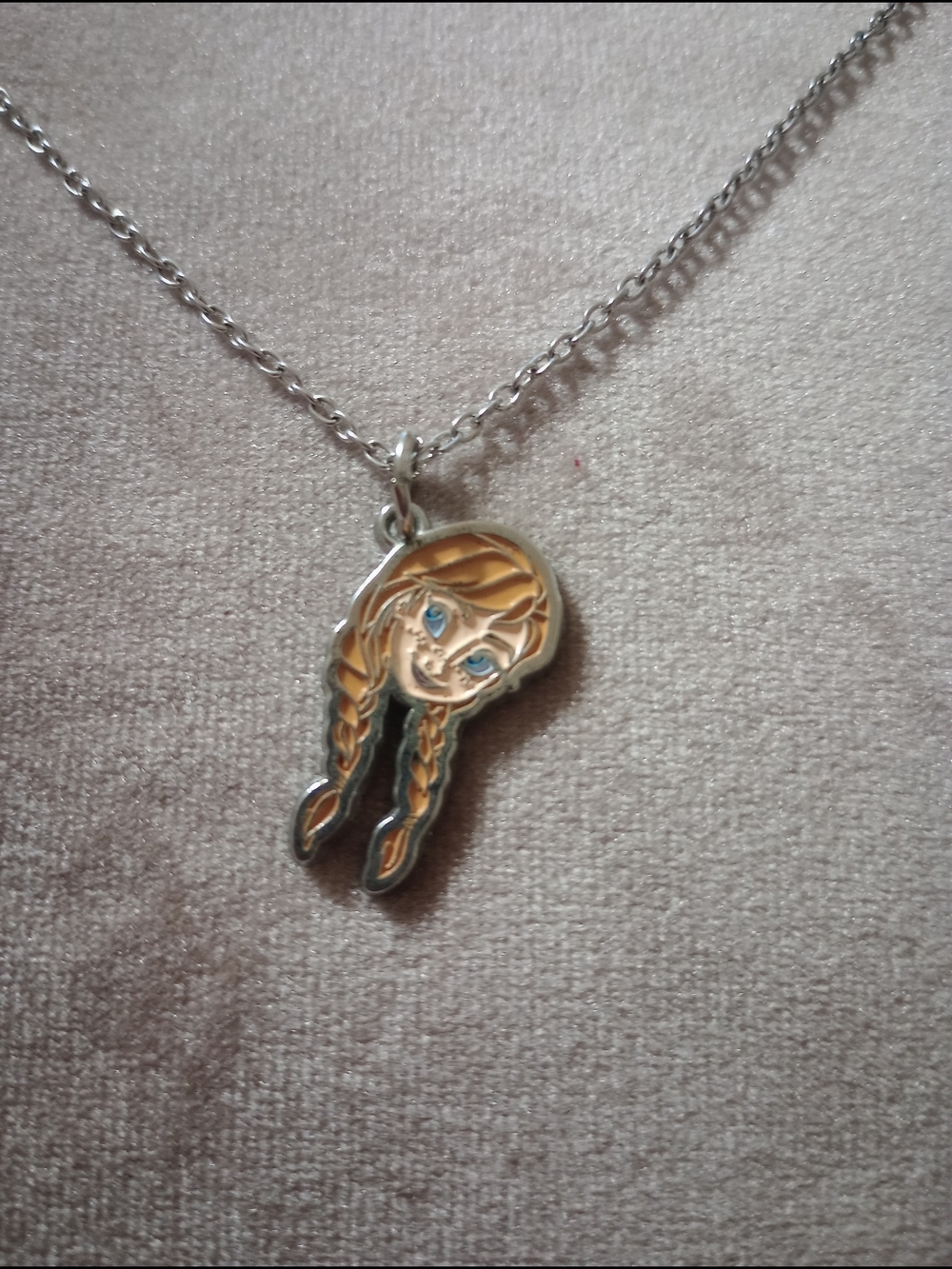 Anna Pendant Necklace From Frozen